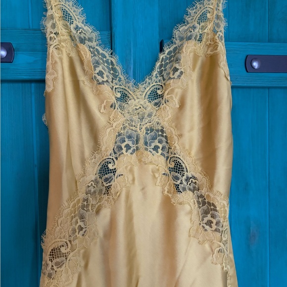 ZARA Lemon Satin Slip Dress with Lace Trim - Picture 3 of 9